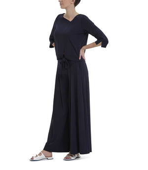 Pantalone palazzo color blu scuro con pinces